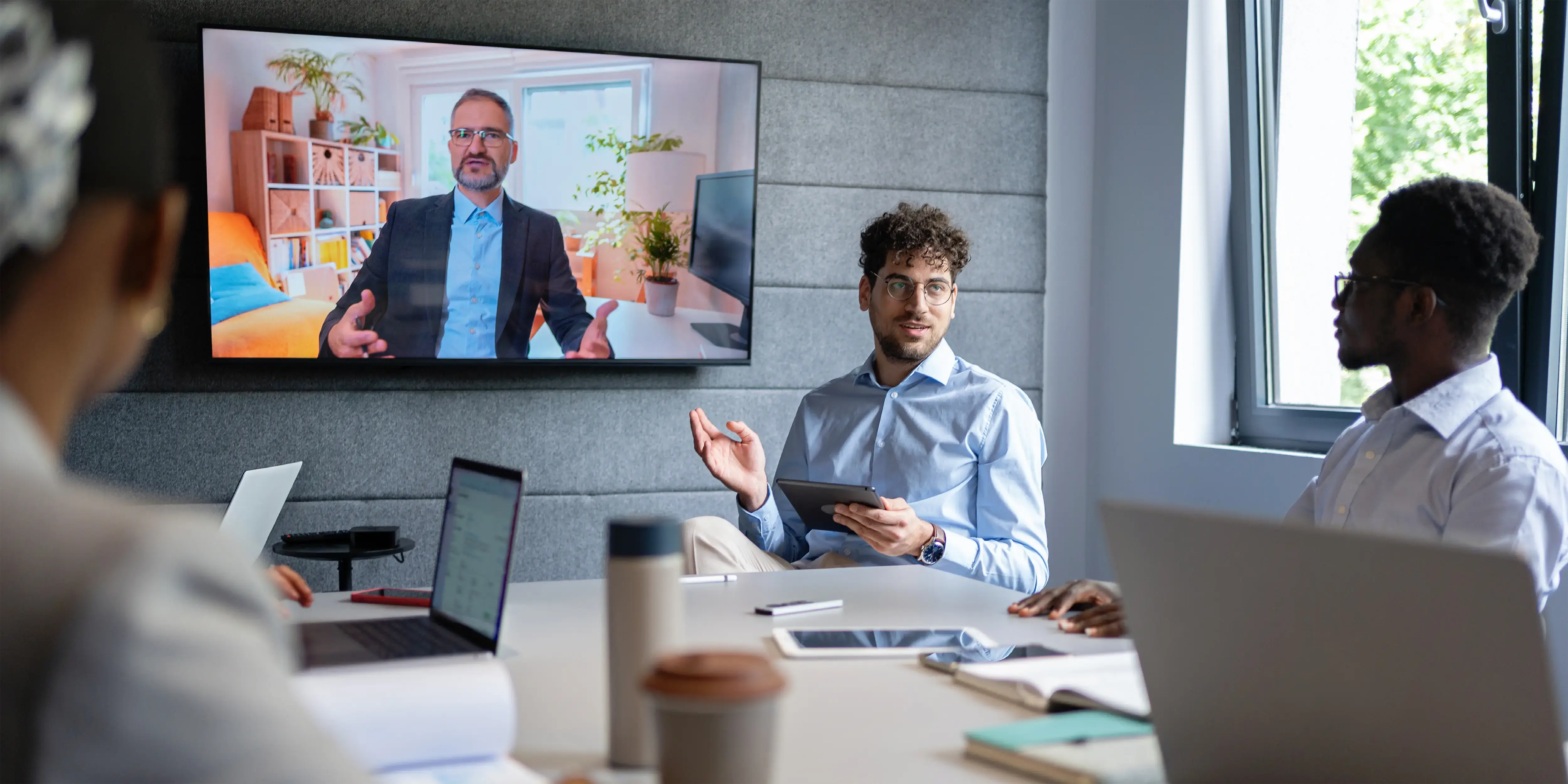 choosing-a-workplace-tech-partner-blog-hero