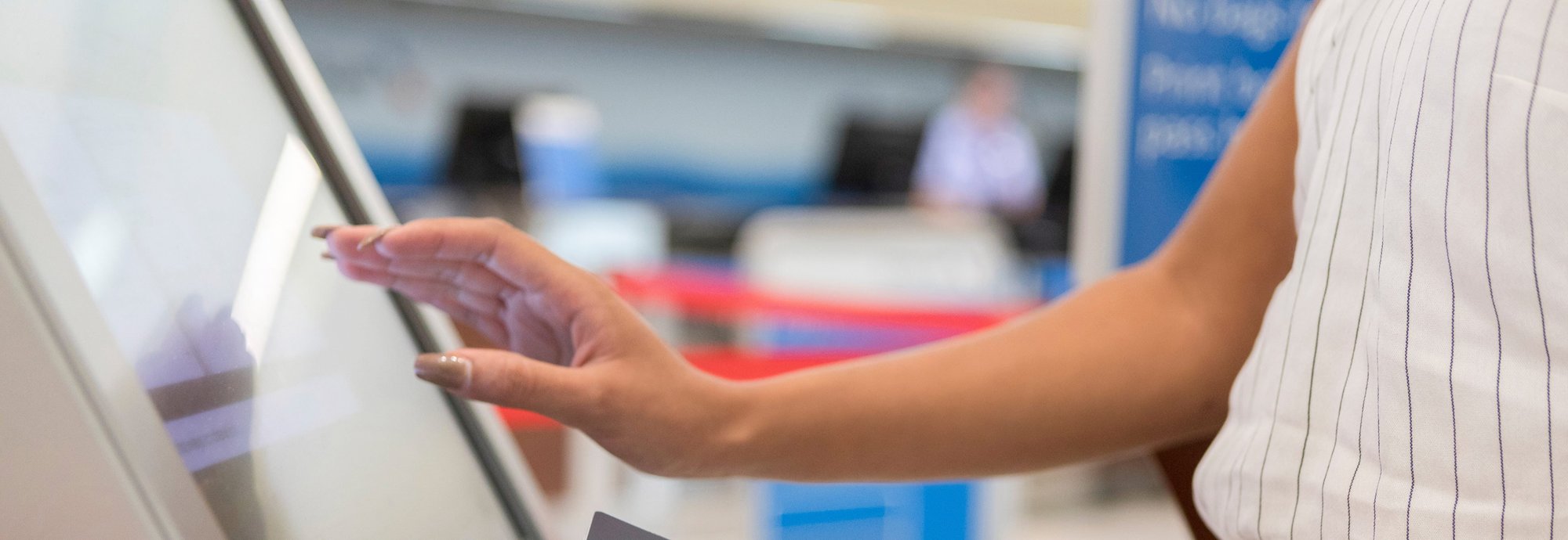 avi-systems-digital-signage-interactive-kiosks-2