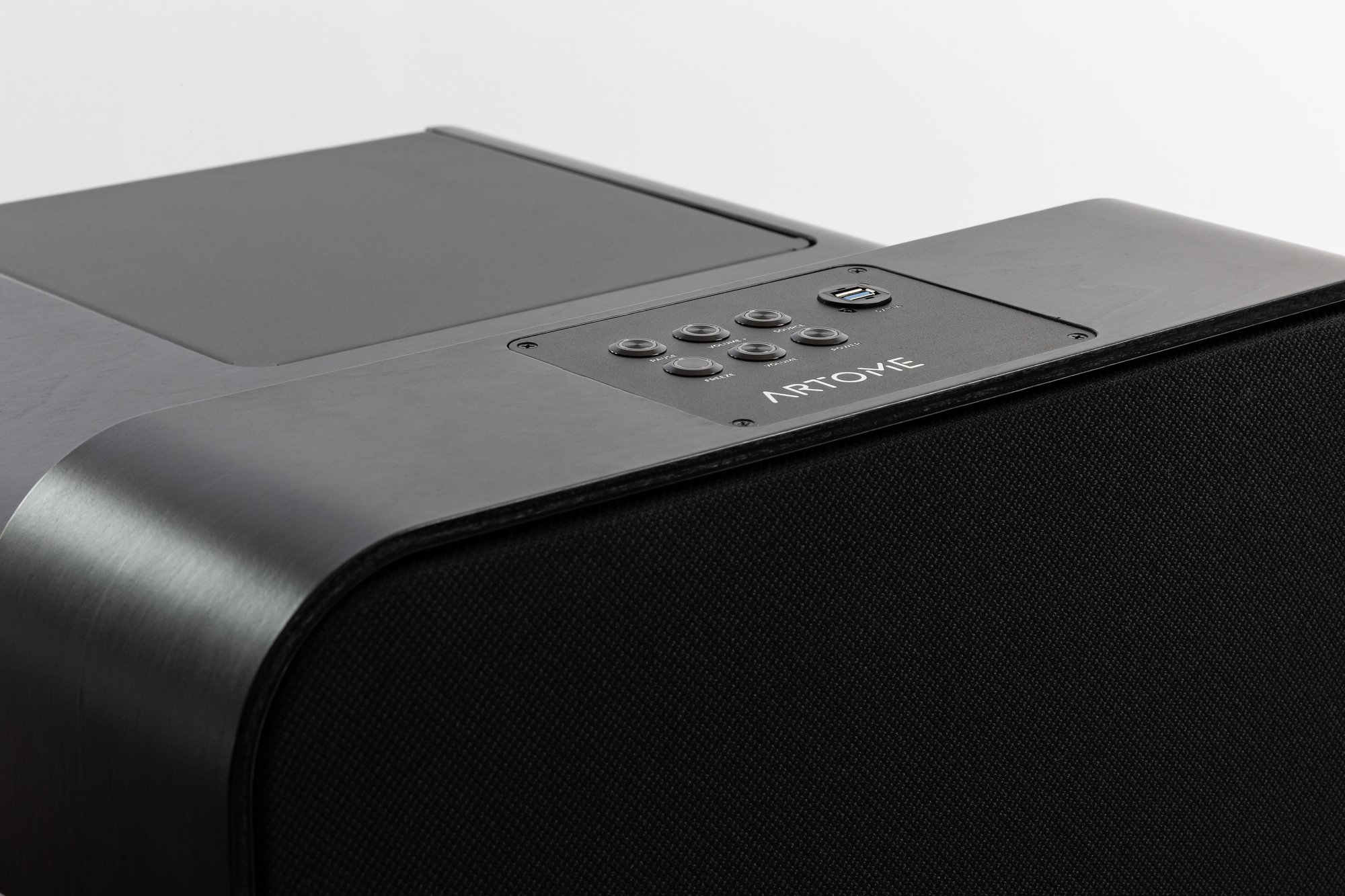 artome-av-carts-image-1