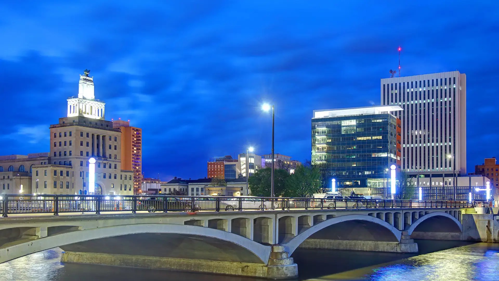 cedar-rapids-skyline