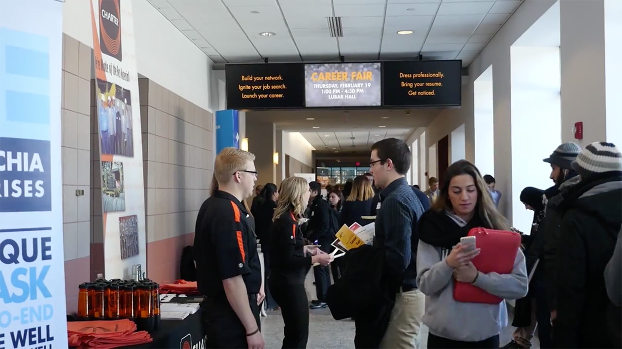 AVI Systems _ Case Study _ Lubar School of Business (Milwaukee) adopts campus-wide tech
