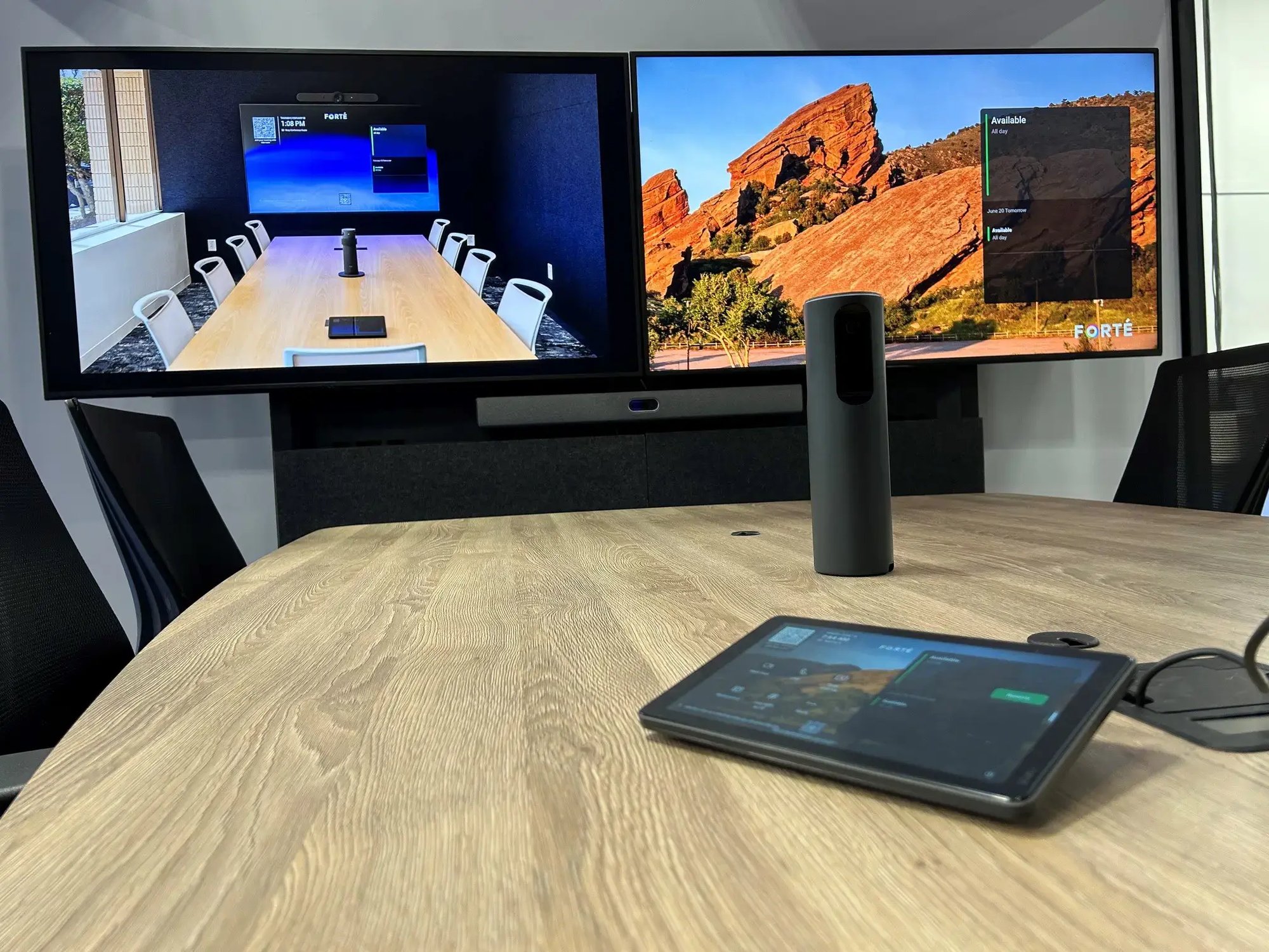 foret-velocity-room-with-neat-sony